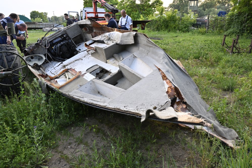 Verőczei hajóbaleset: sajnos már áldozatkutatásról van szó, nem mentésről