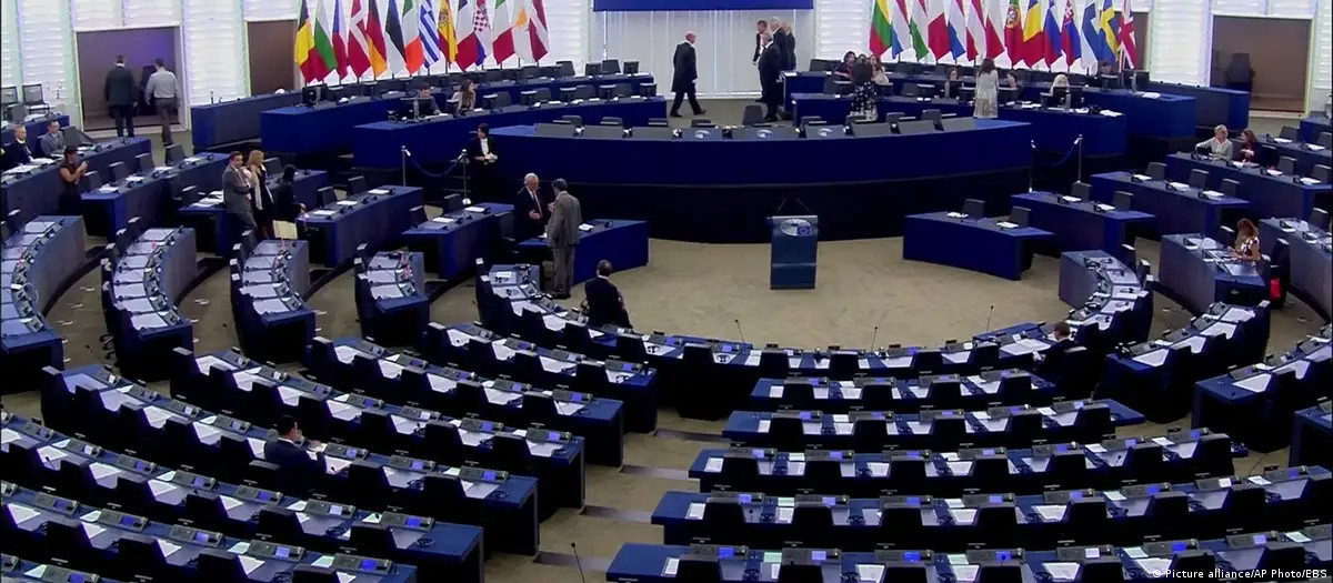 A harmadik legnagyobb frakciót hozta létre az Európai Parlamentben a Fidesz – a Politico