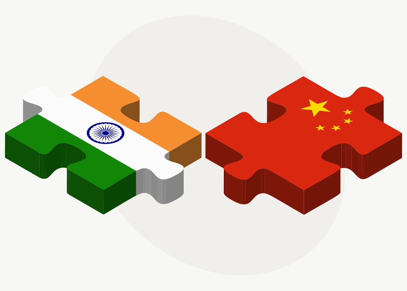 India megduplázza csapatainak erejét a kínai határon – Bloomberg