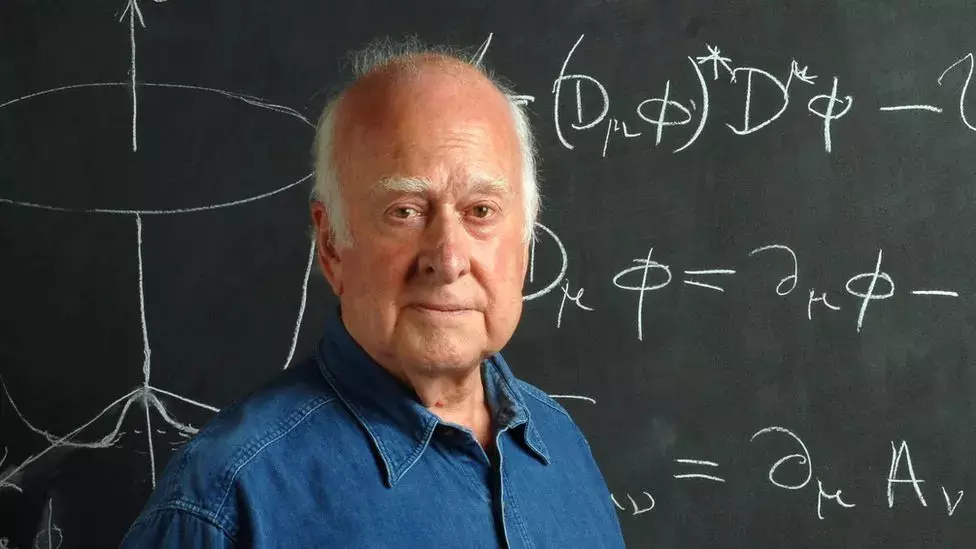 Meghal a fizikai Nobel-díjas, akiről a Higgs-bozont elnevezték