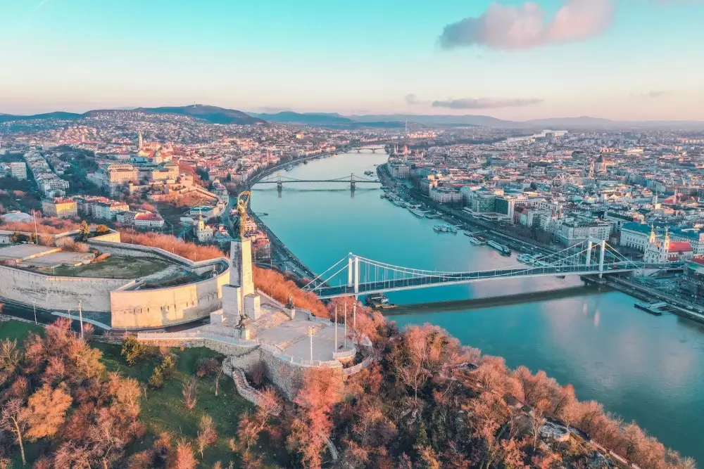 A Moody's megerősítette Budapest befektetésre ajánlott "Baa3" besorolását