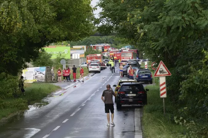 Külügyi szóvivő: a jelenlegi információk alapján nincs magyar áldozata a szlovákiai balesetnek